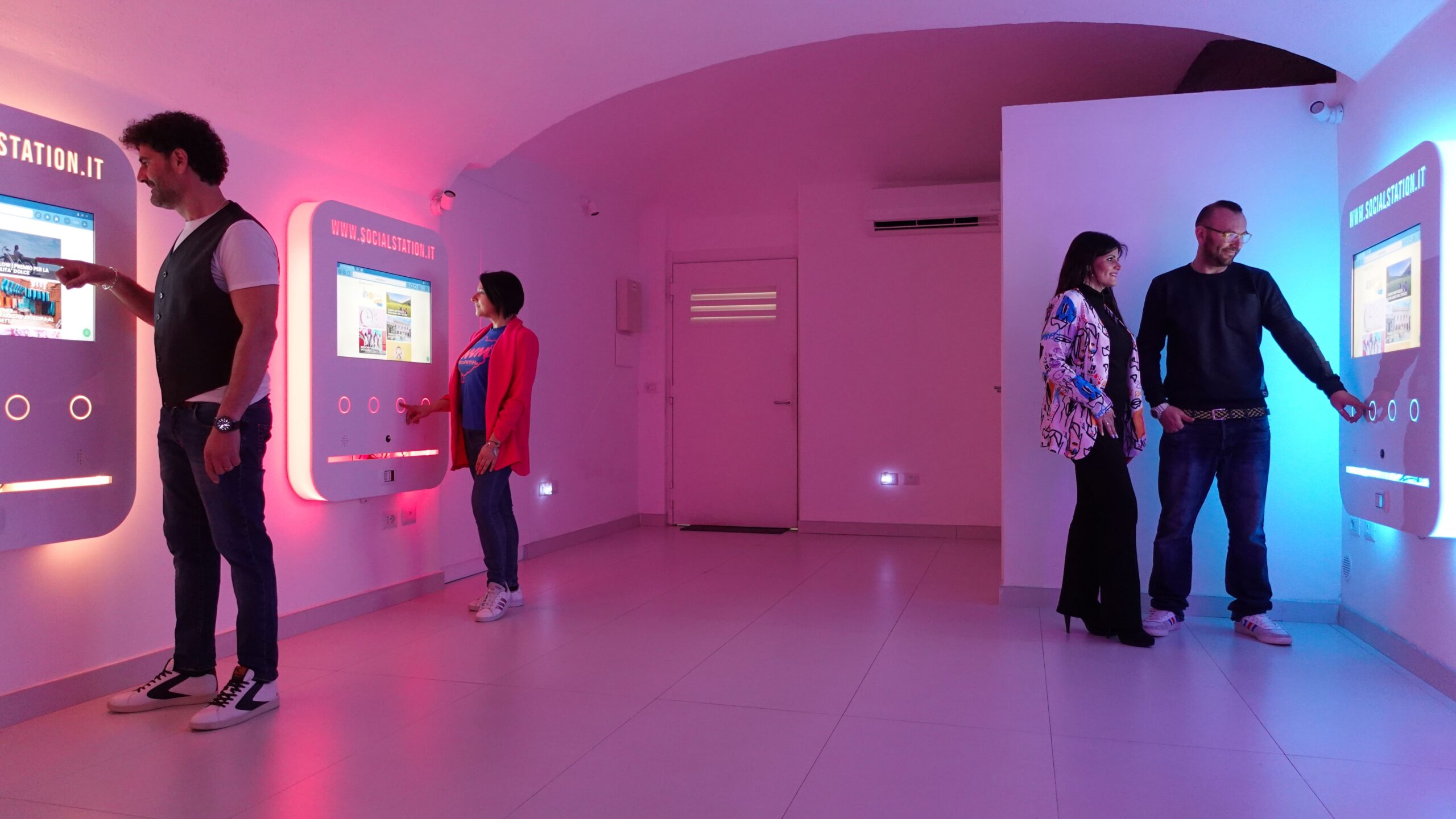 SocialStation Technology